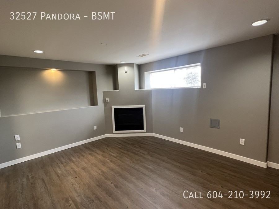 32527 Pandora Ave #BS - Photo 3 of 10