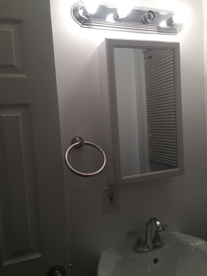90 Hinman St #NA - Photo 4 of 13