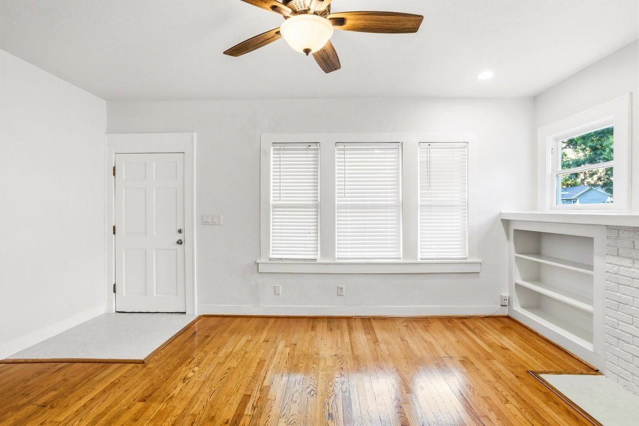 1705 Virginia Pl - Photo 4 of 23