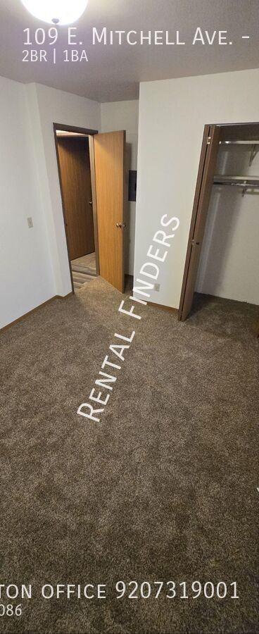 109 E Mitchell Ave #5 - Photo 6 of 9