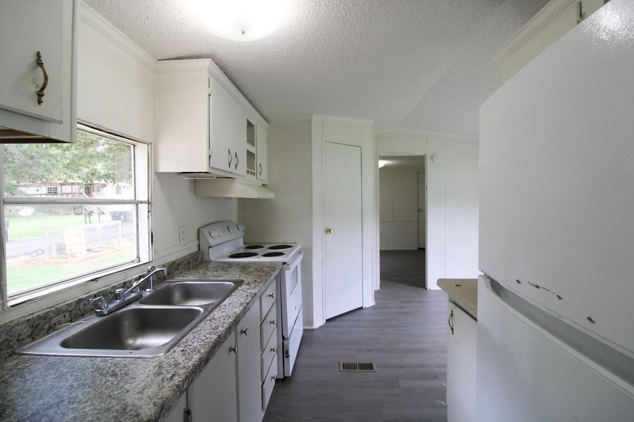 65 Cameron Cir - Photo 6 of 20