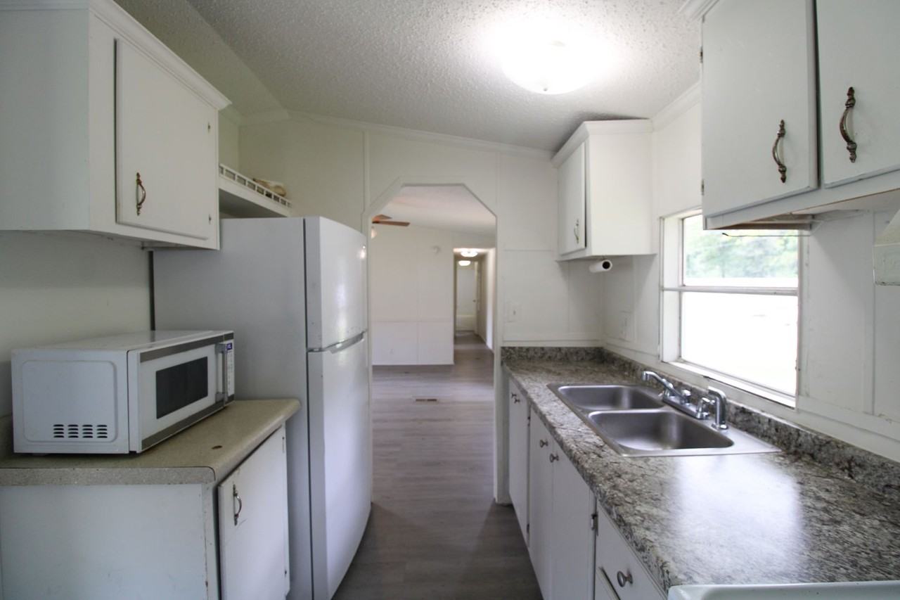 65 Cameron Cir - Photo 7 of 20