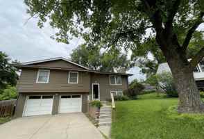 featured image of 15112 Lincoln Cir