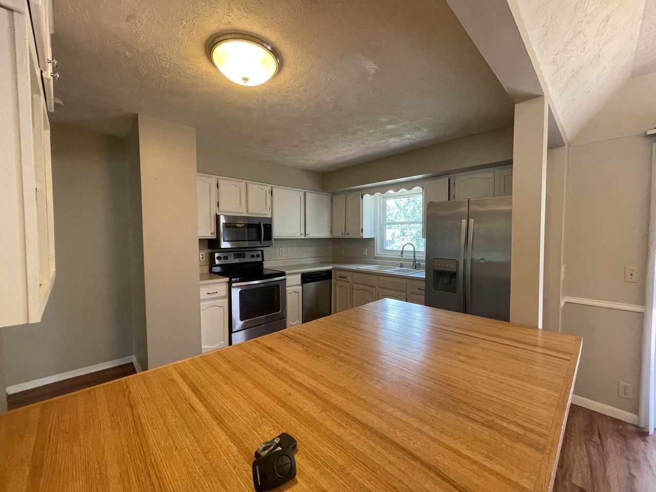 15112 Lincoln Cir - Photo 6 of 14