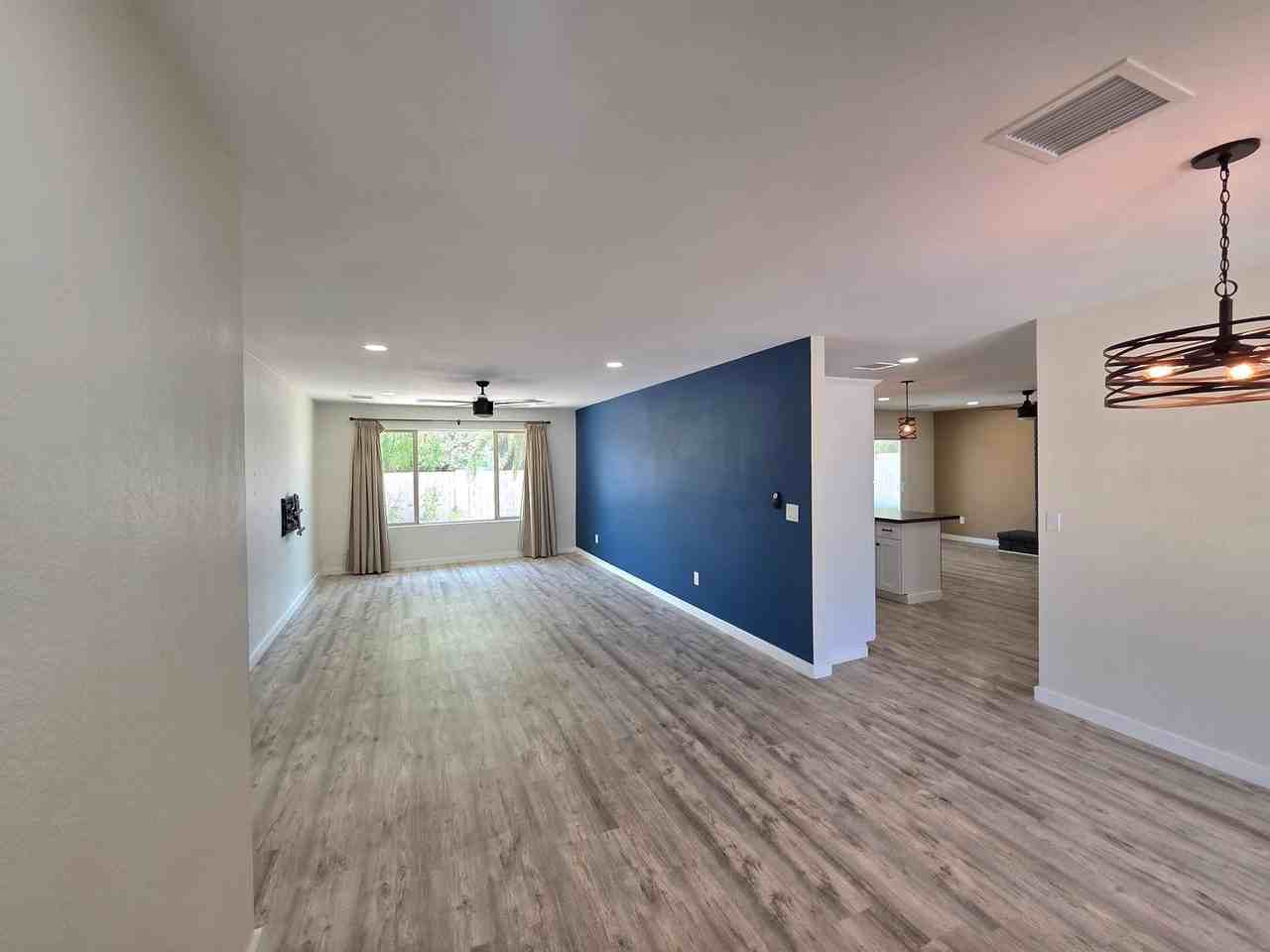 5835 E Acoma Dr - Photo 5 of 43