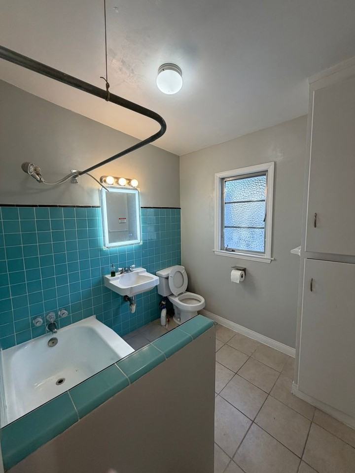 10031 Larson Ave - Photo 7 of 11