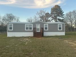 featured image of 118 Little Farm Ln