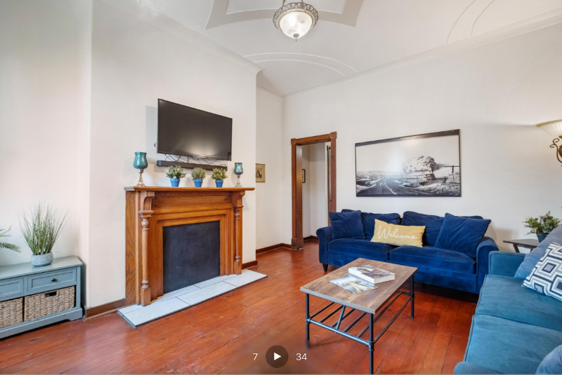 134 41st St - Photo 4 of 21