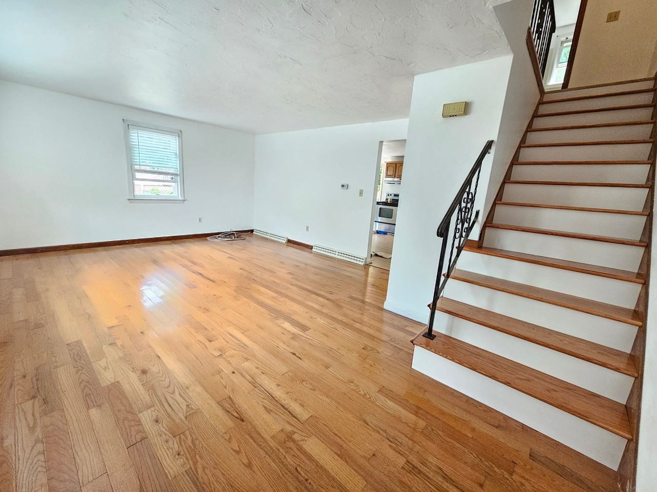 22 Andrea Dr #22 - Photo 4 of 12