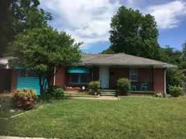 featured image of 1101E E Lindsey St