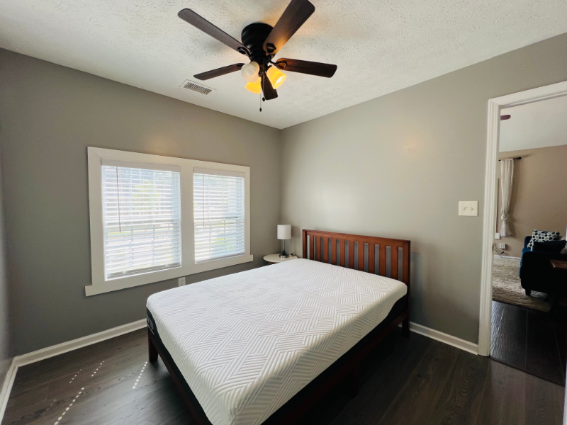 226 Scott St Nw #1 - Photo 4 of 11