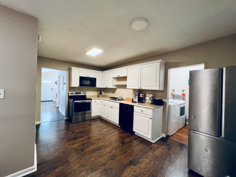 226 Scott St Nw #1 - Photo 7 of 11