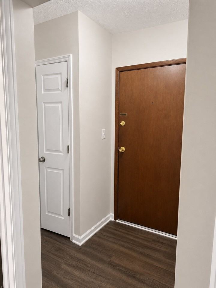 2065 Sutton Ave #11 - Photo 7 of 10