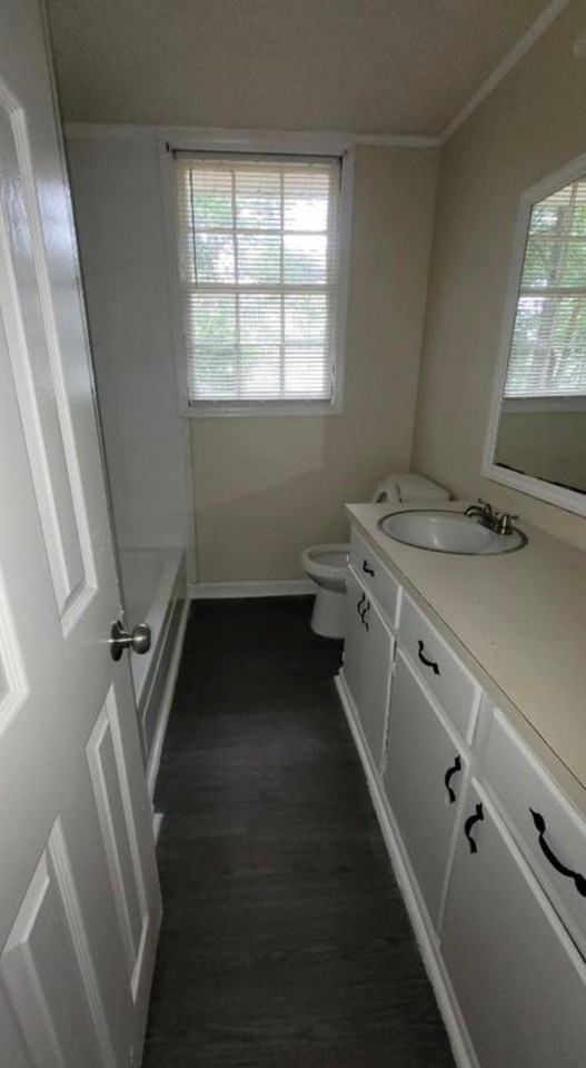 308 Forrestal Ln - Photo 2 of 10