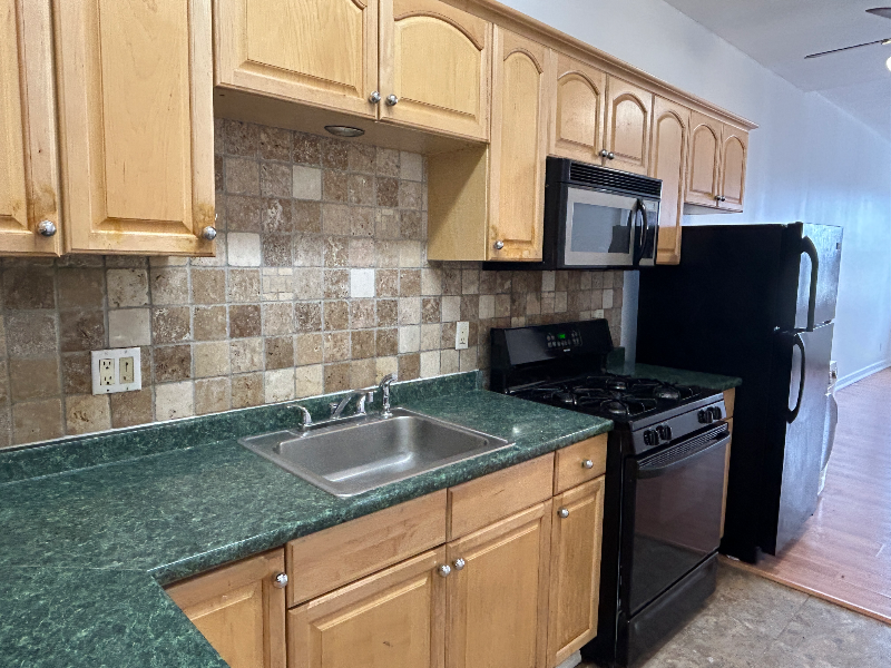 150 Midland Ave #5