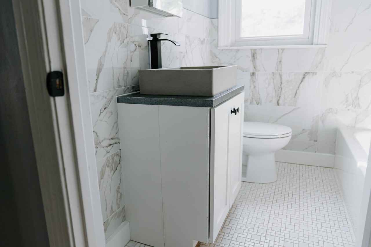 1189 Dermond Rd #B - Photo 5 of 7