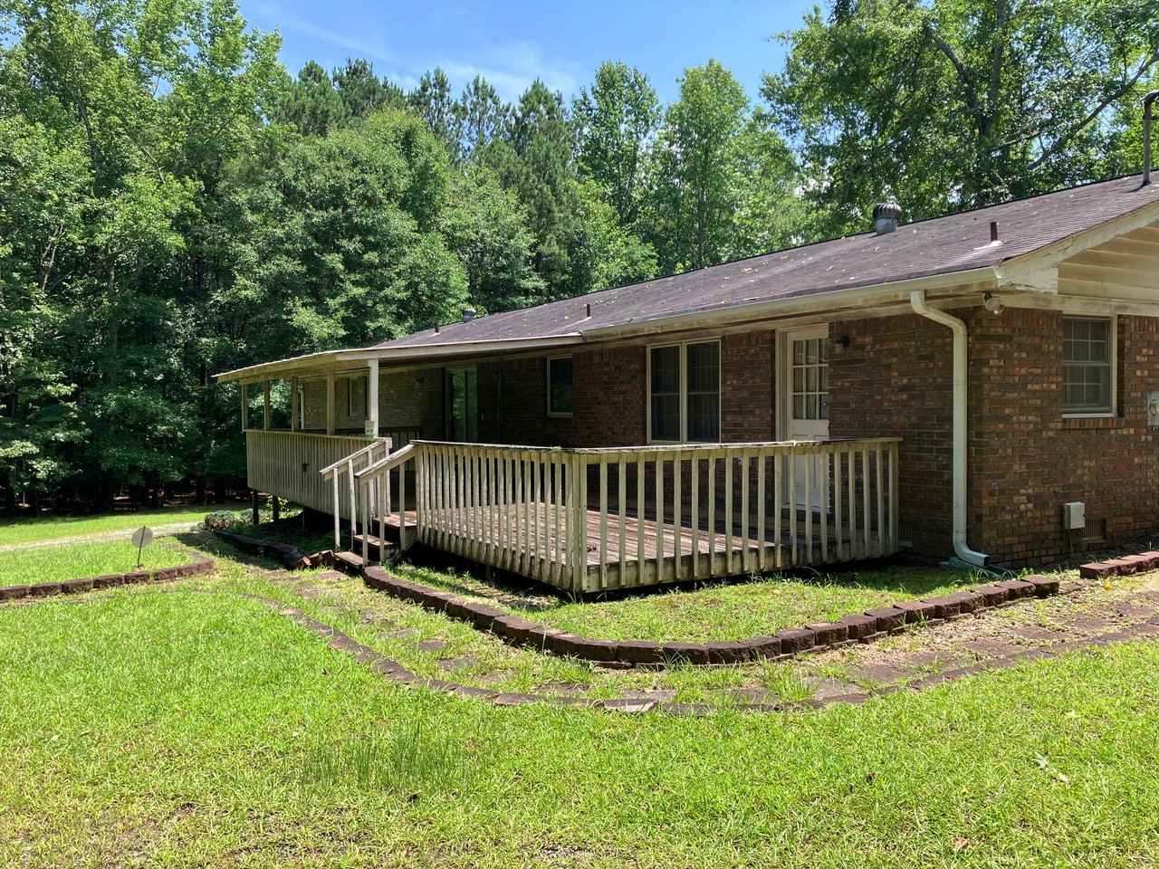 944 Old Cumming Rd - Photo 3 of 3
