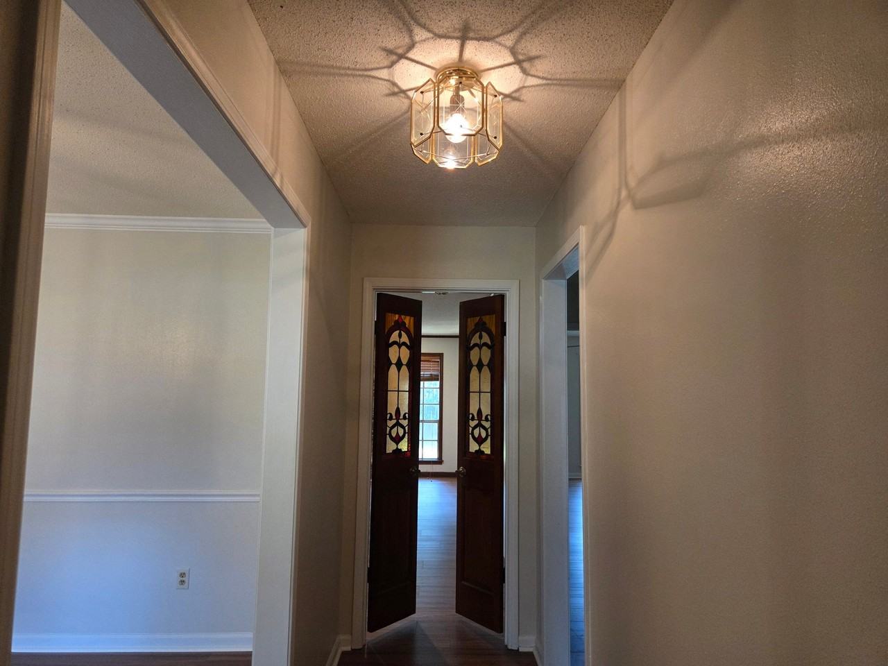 5609 Fieldcrest Ave - Photo 3 of 20