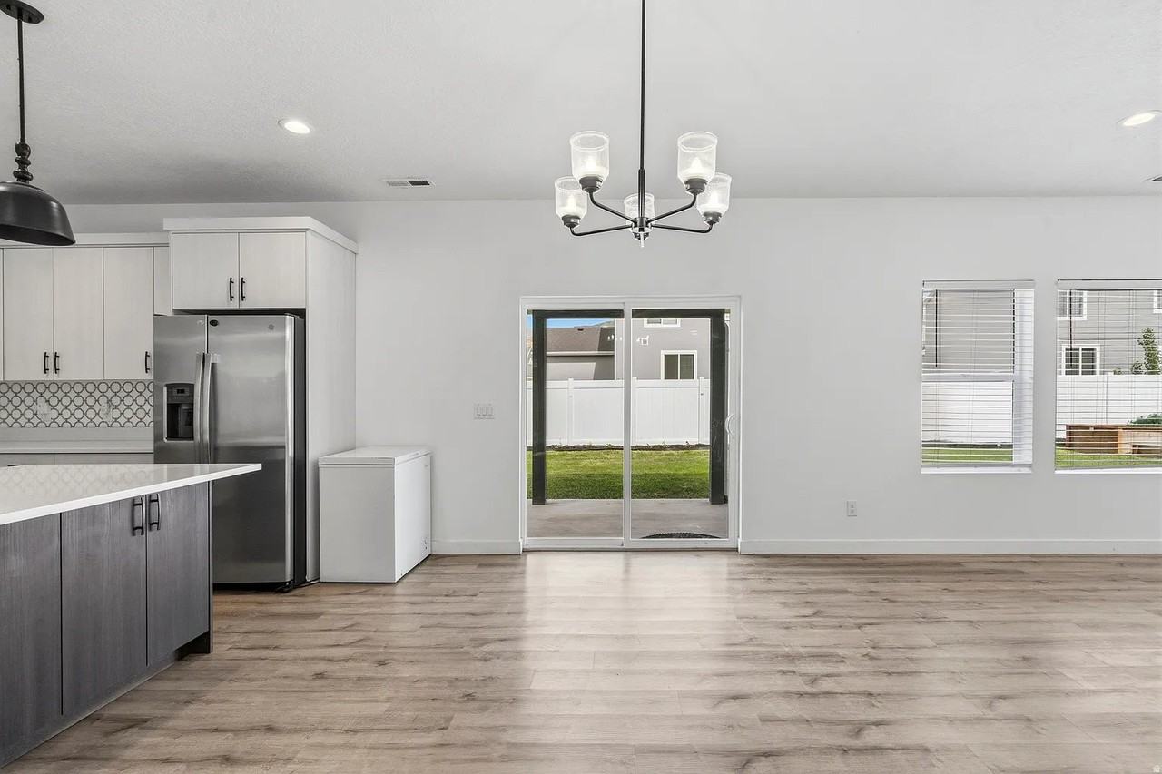 244 Ne - Photo 4 of 15