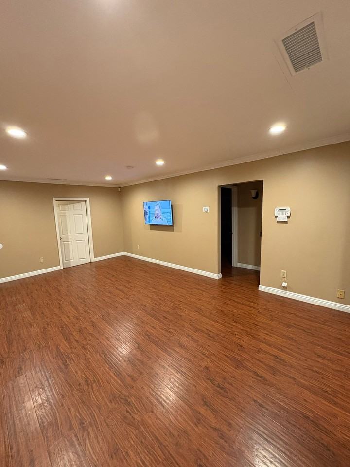 538 Kendall Ave - Photo 7 of 16