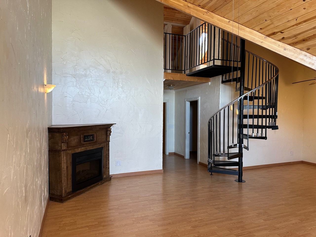 13975 Racel St #C - Photo 7 of 20