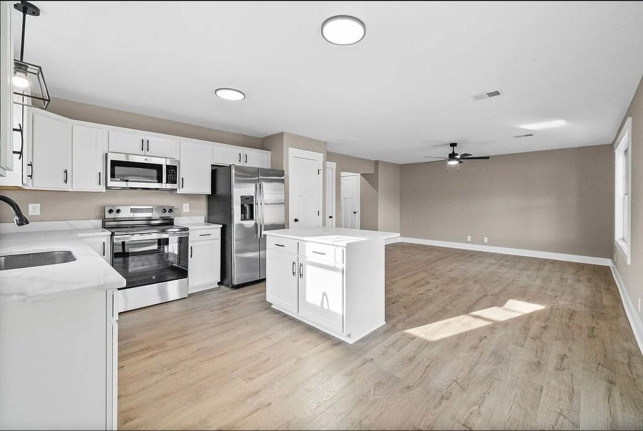 340 Cardinal Ln #340 - Photo 4 of 16
