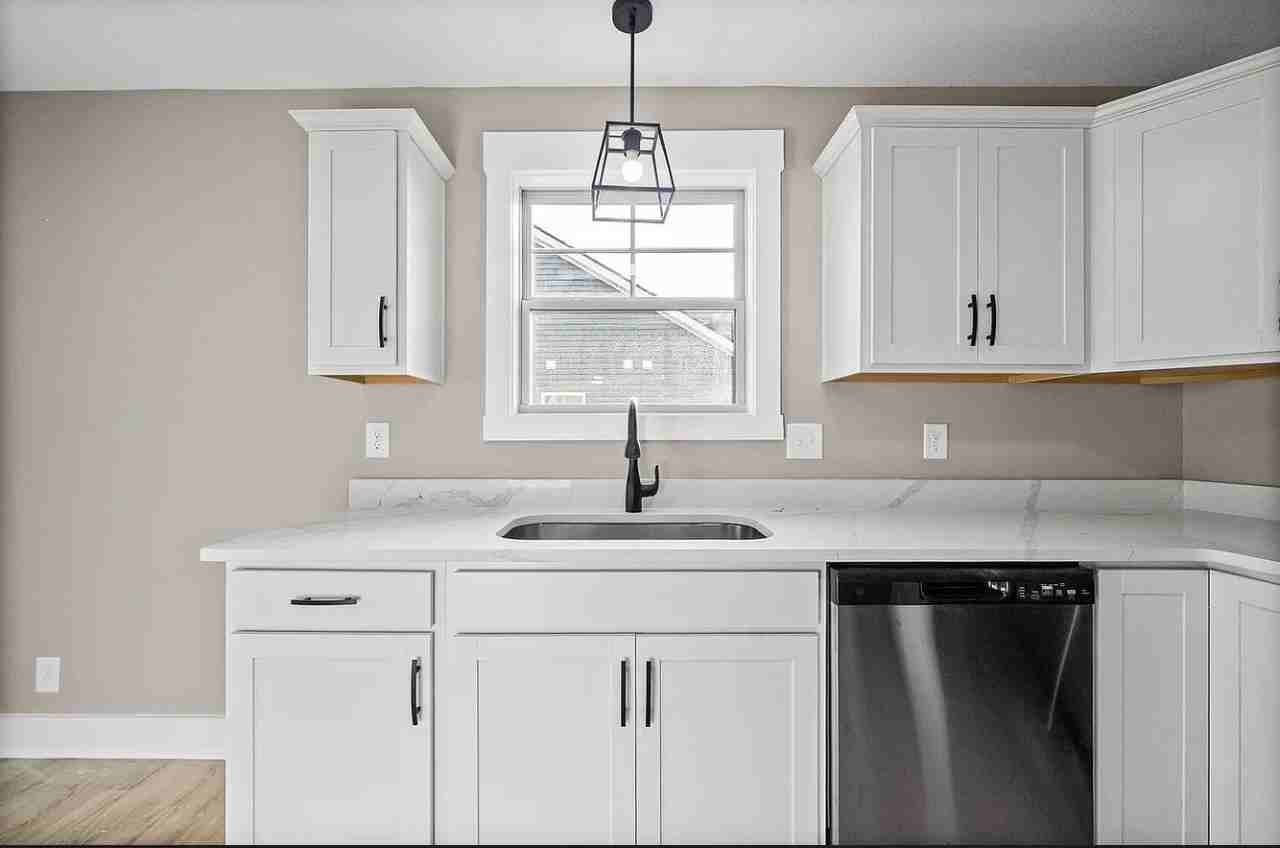 340 Cardinal Ln #340 - Photo 6 of 16
