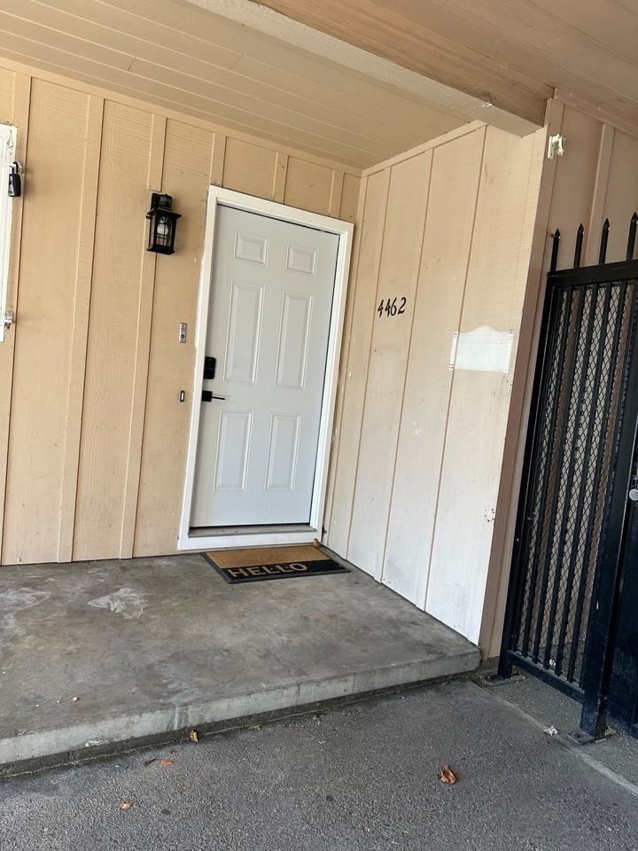 4462 Denby Ln - Photo 2 of 8