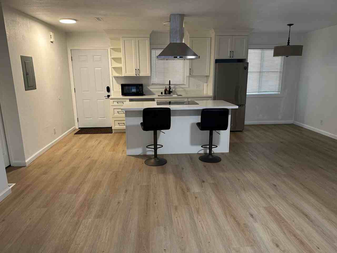 4462 Denby Ln - Photo 5 of 8
