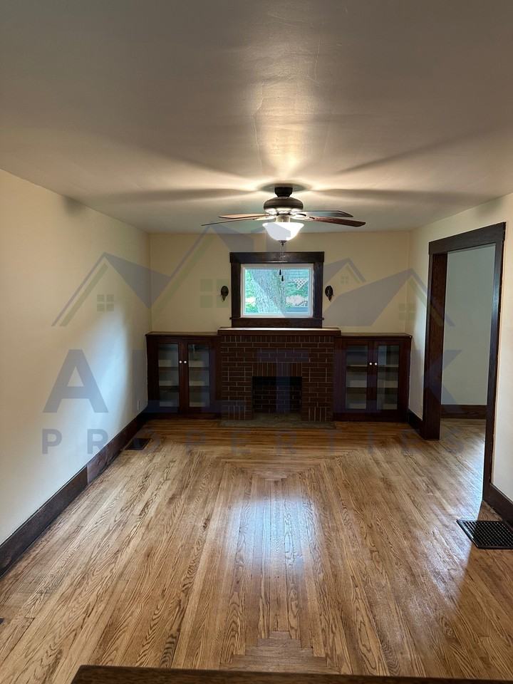 11900 Market St - Photo 2 of 20