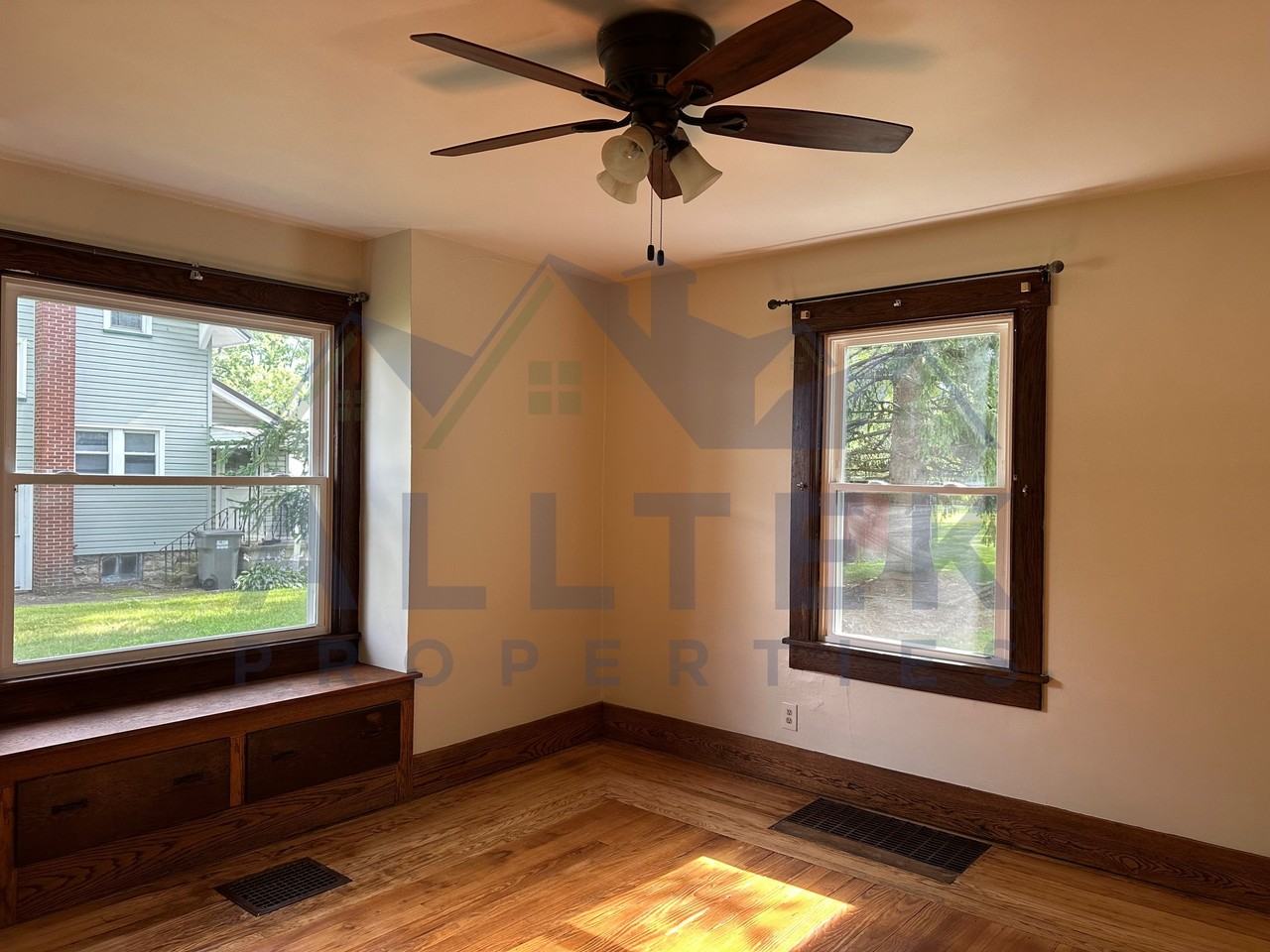 11900 Market St - Photo 5 of 20