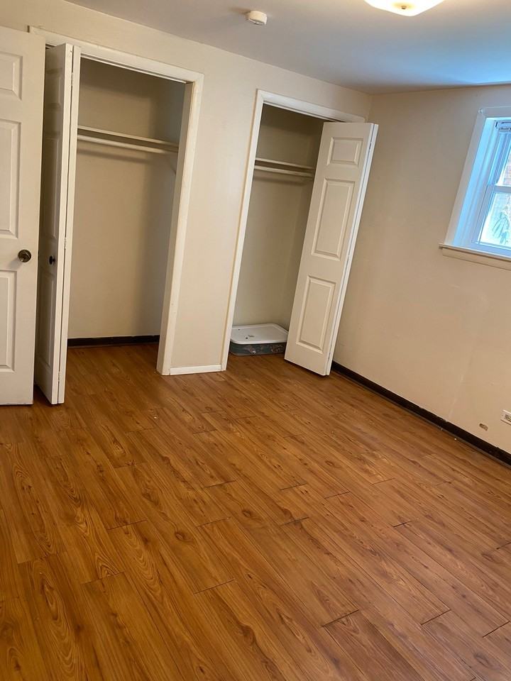 6819 W 79th St - Photo 6 of 7