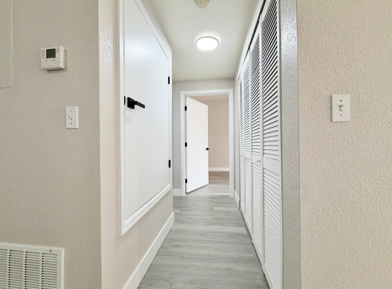 908 S Yampa St #102 - Photo 5 of 11
