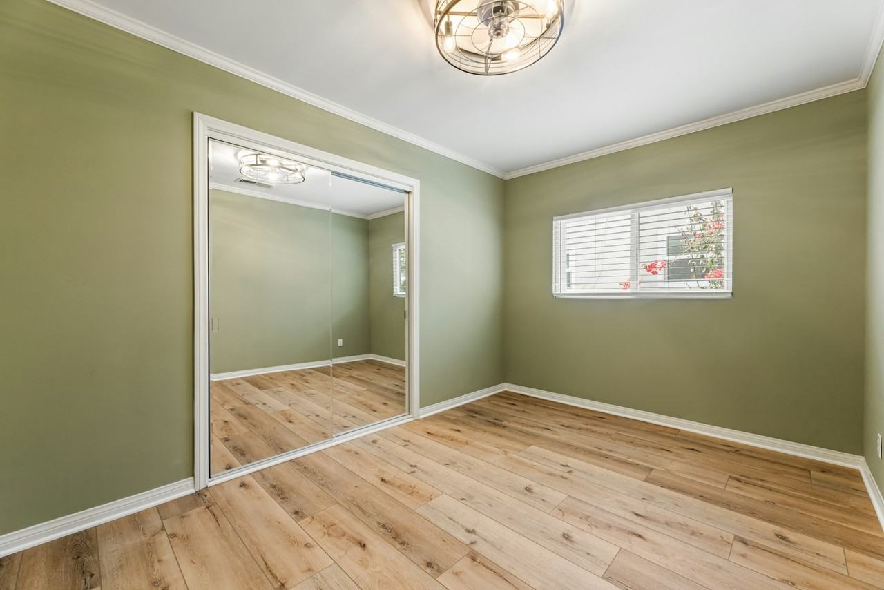 421 North Ontario Street - Photo 6 of 35