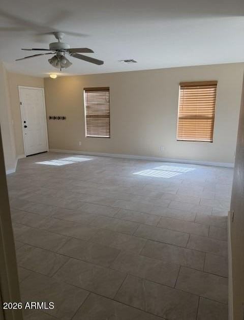 1006 S Slater - Photo 4 of 13