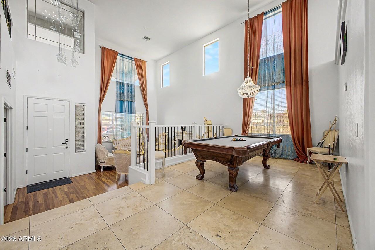 29601 W Columbus Ave - Photo 3 of 25