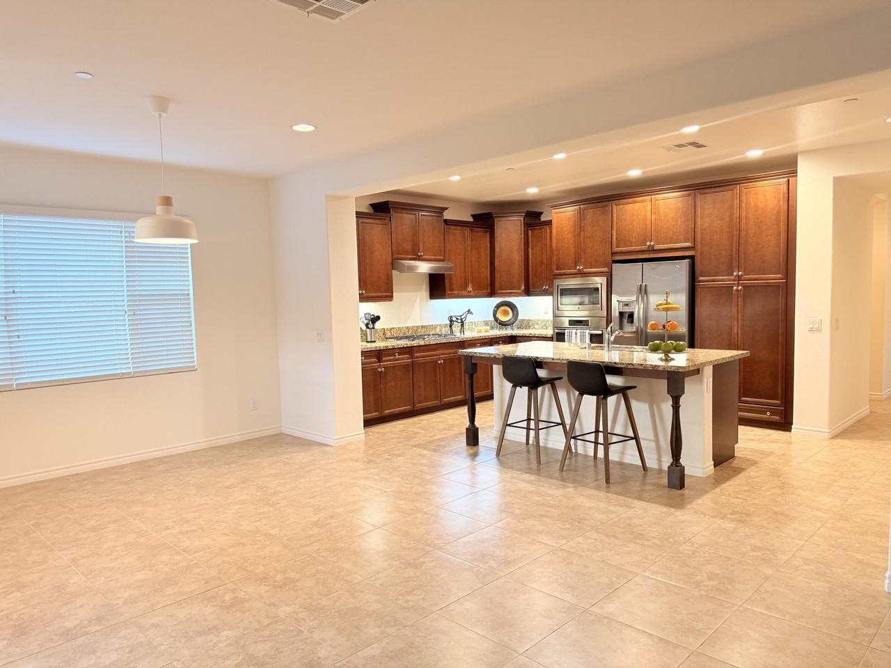 570 Calle Vibrante - Photo 6 of 43