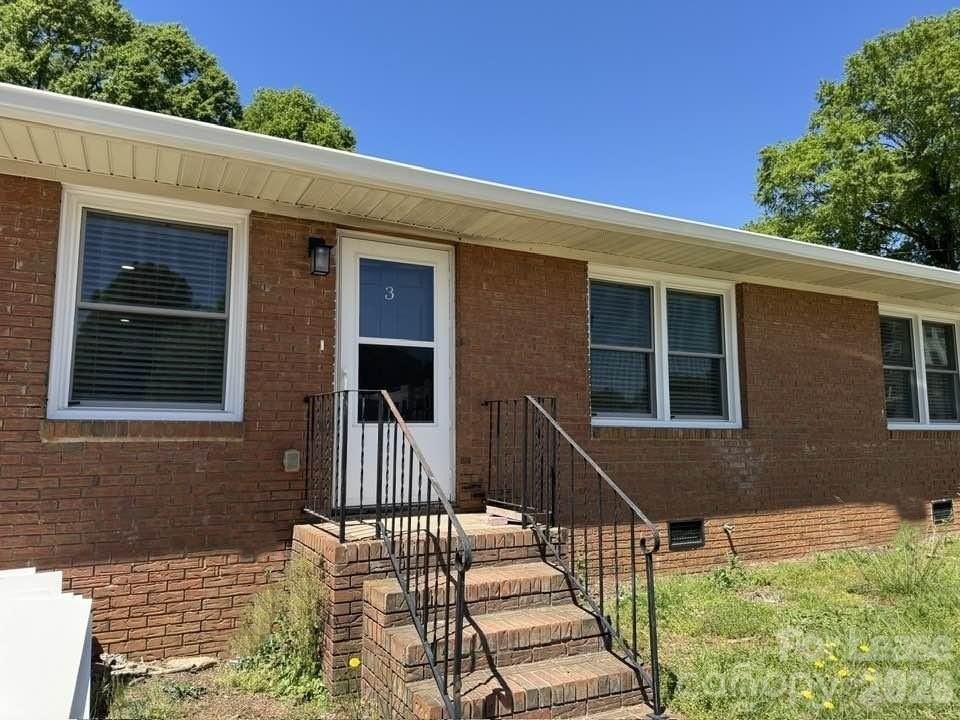 19612 Oak St #3 - Photo 2 of 17