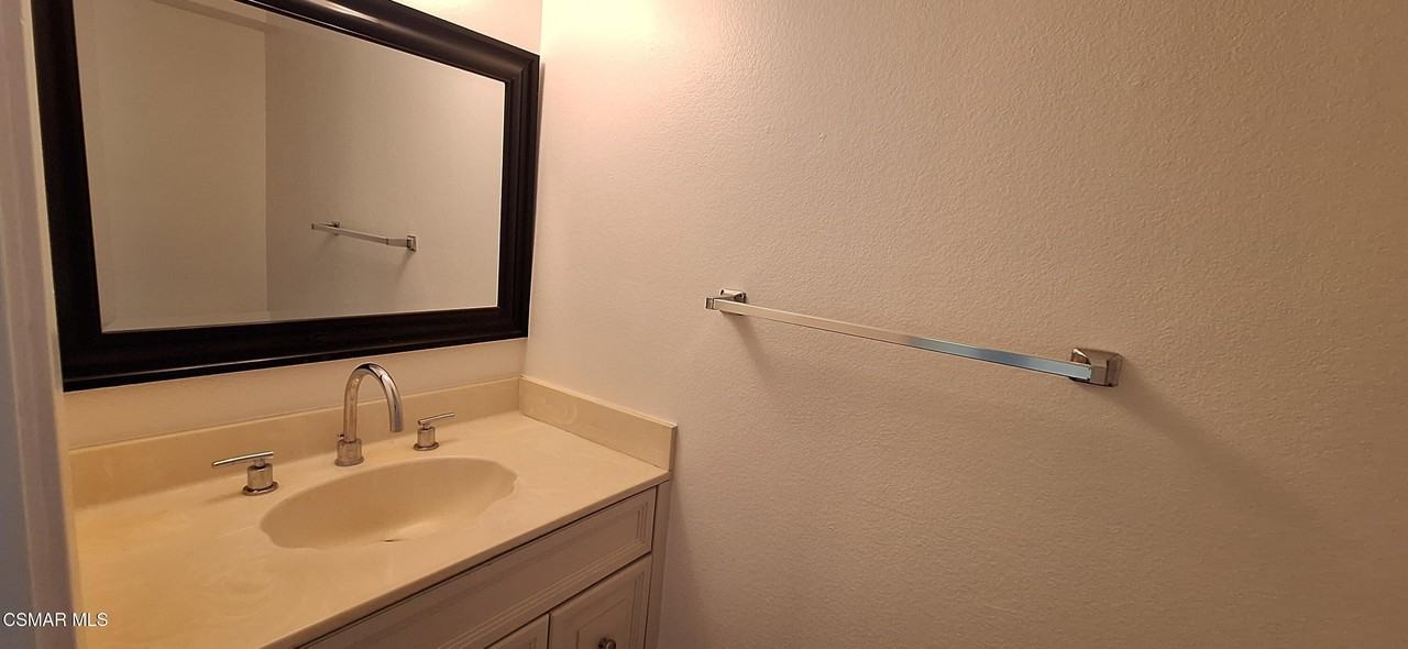 255 Green Moor Pl - Photo 7 of 16