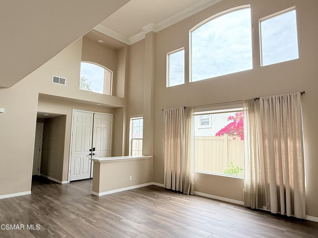 2851 Silk Oak Ave - Photo 5 of 30