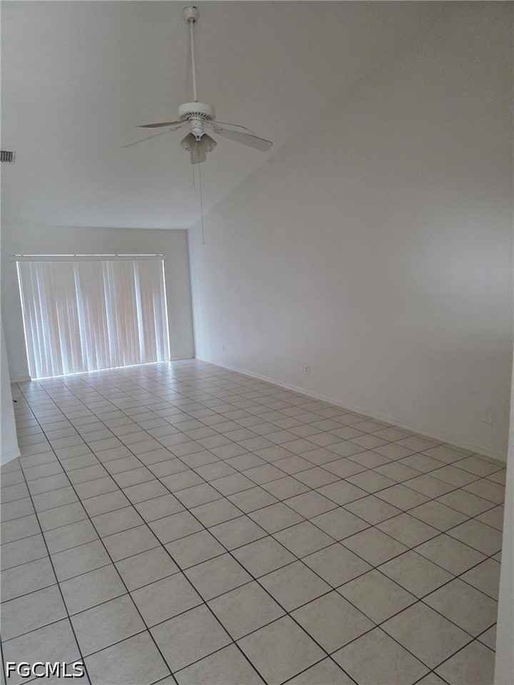910 Cape Coral Pkwy W - Photo 5 of 5