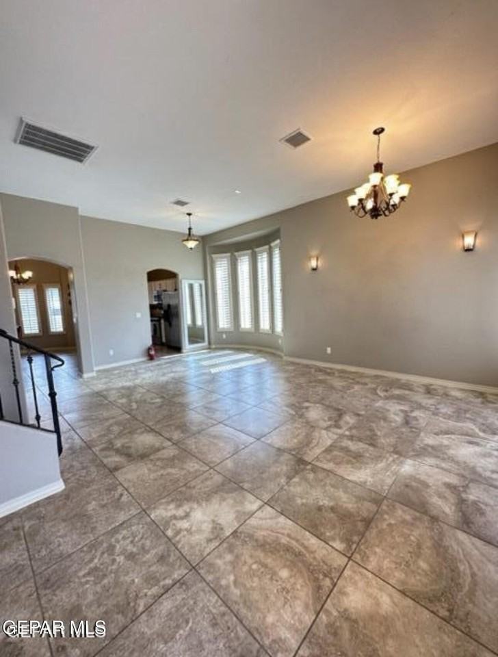13197 Shady Trail Ct - Photo 2 of 24