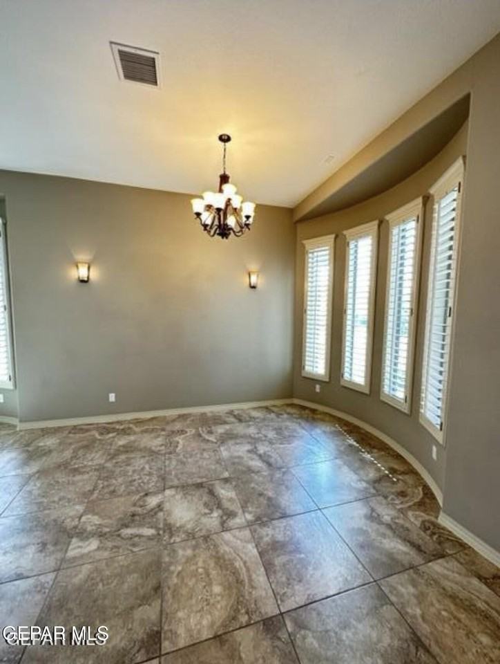 13197 Shady Trail Ct - Photo 3 of 24