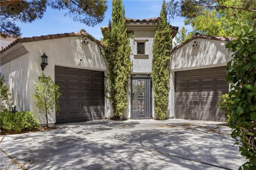 11834 Waterford Castle Ct