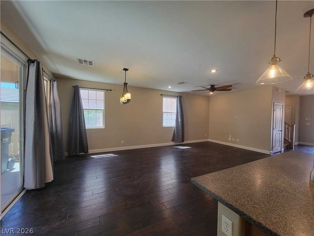 3191 Sisley Garden Ave - Photo 5 of 21
