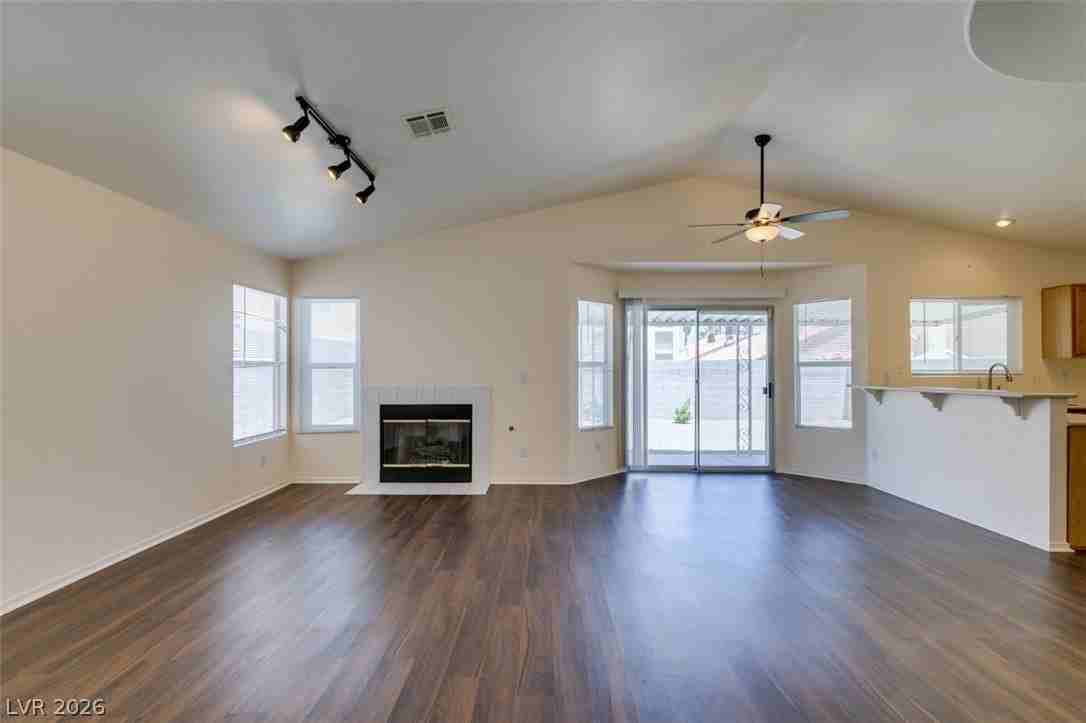 8216 Ogee Dr - Photo 5 of 33