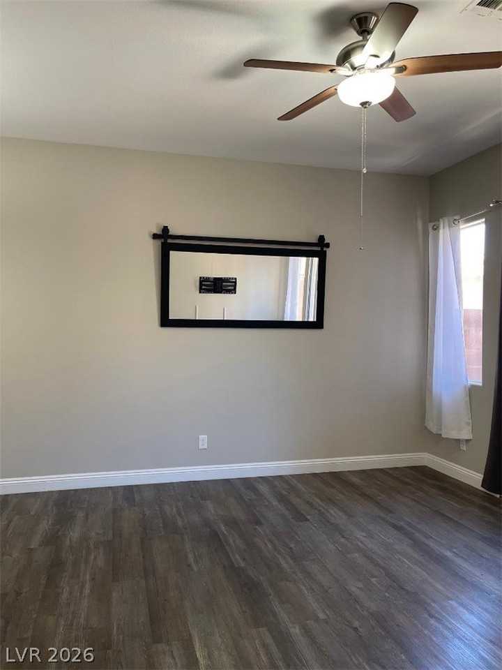2761 Dunstan Way - Photo 4 of 24