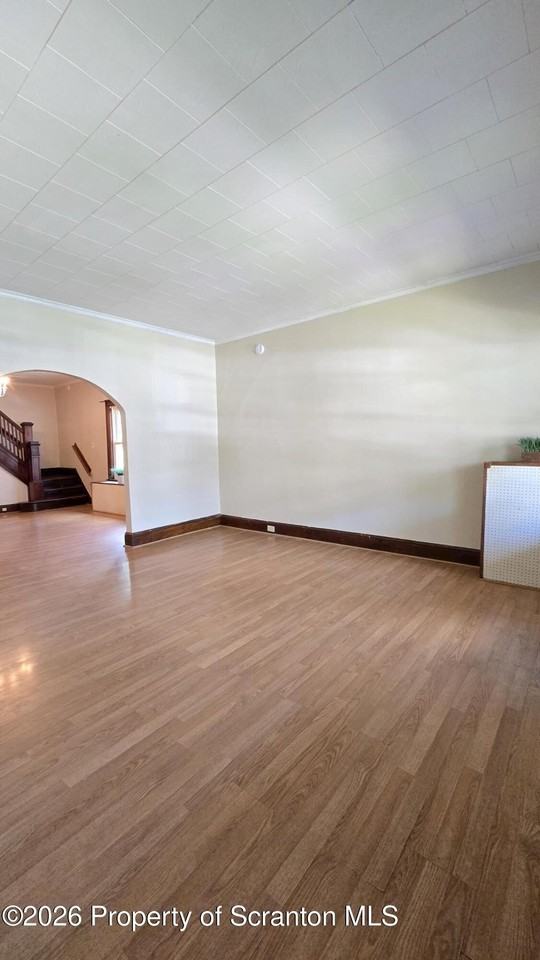 542 Deacon St - Photo 3 of 25