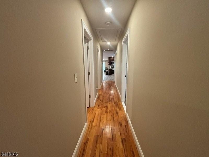 850 Rebecca Pl - Photo 5 of 12