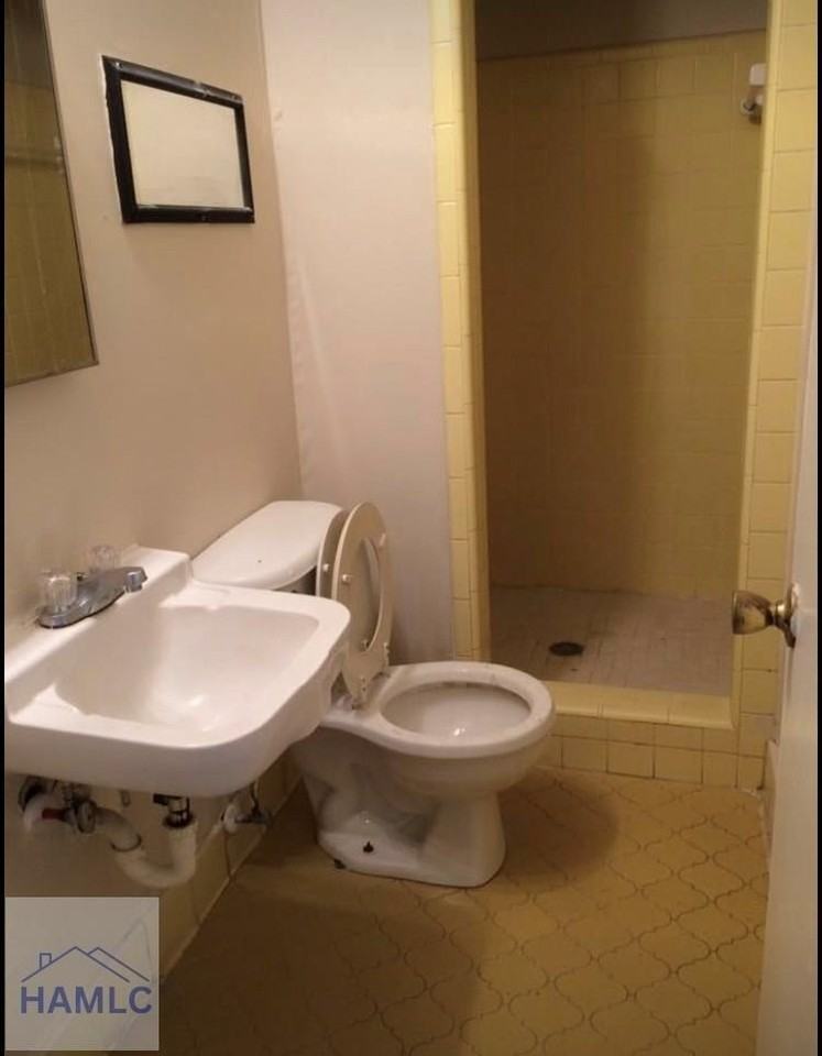 116 Mattie St Apt 5 - Photo 6 of 8
